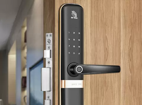Smart Deadbolt Lock